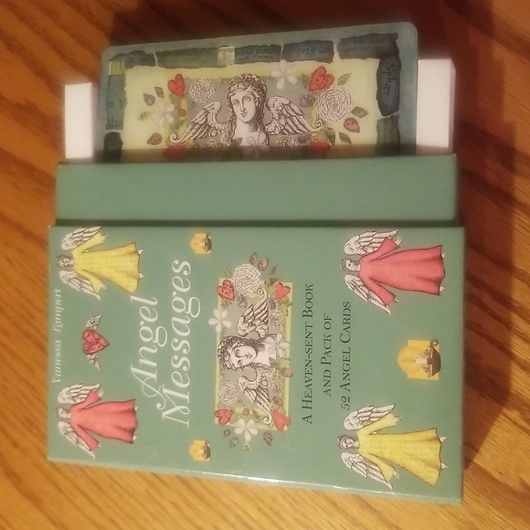 Angel Messages Book & Cards - Picture 11 of 16